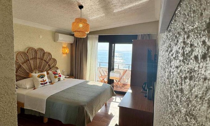 Marmara Hotel | 75 m² Hotel ∙ 5 guests
