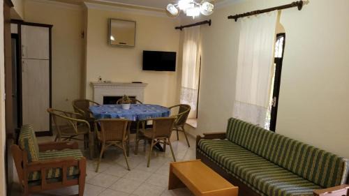 Turunc Hostel | Akın Turunç Pansiyon