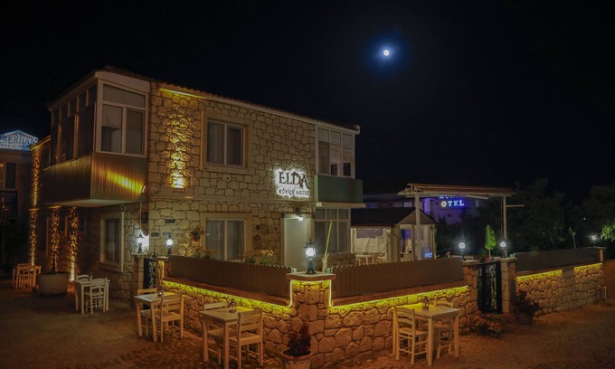 Tokoglu Hotel | Elda Koyici Alacatı