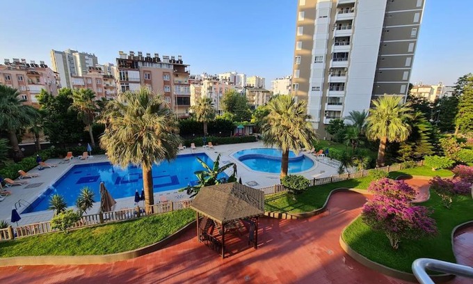 Kaleici Apartment | Havuzlu,guvenlikli,kapali otopark,geniş yaşam alan