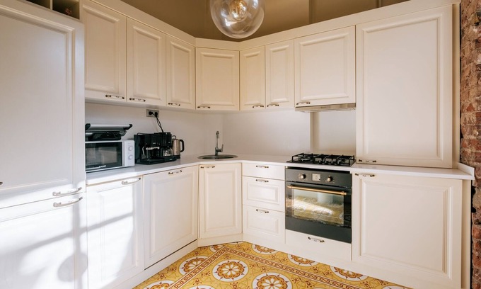 Galata Apartment | Lovely Flat, 8 Minutes Away from Galata Tower