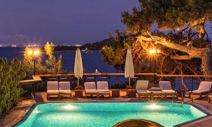 Adalar Hostel | Palais Büyükada