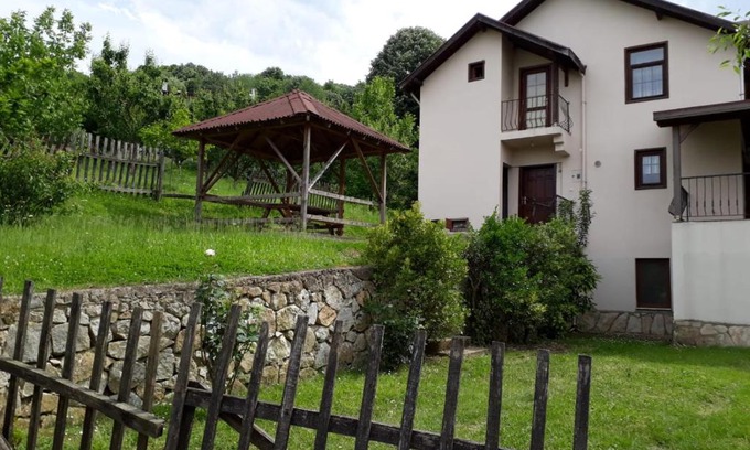 Yanik Villa | SAPANCA VİLLA YANIKKÖY