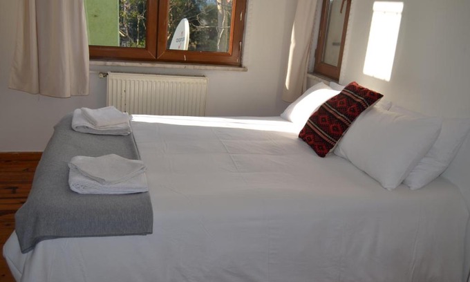Taksim Apartment | Spacious apartment Ö-3 with two bedrooms near Taksim