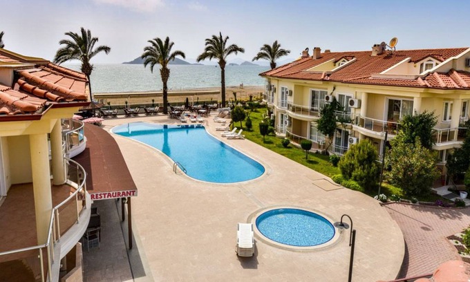 Fethiye City Center Apartment | Sunset Beach Club 3 Bedroom Neptune Apartment C&O