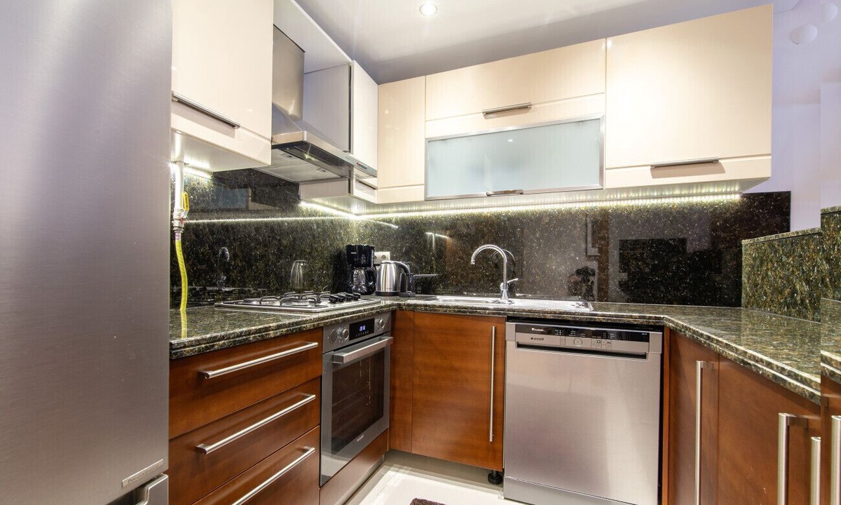 Nisantasi Apartment | Sleek Flat 4 min to City Nisantasi in Sisli