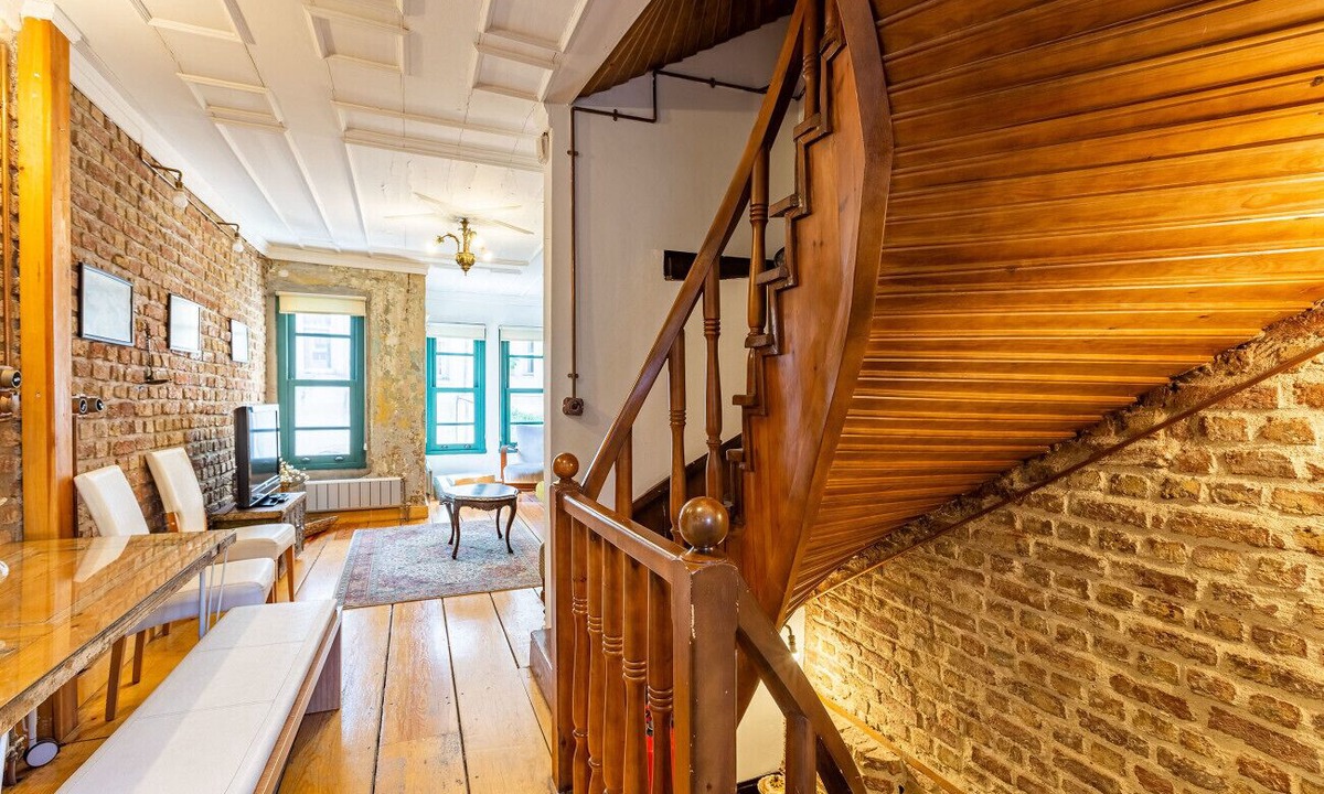 Balat Villa | Balat Heritage Close to Iconic Spots