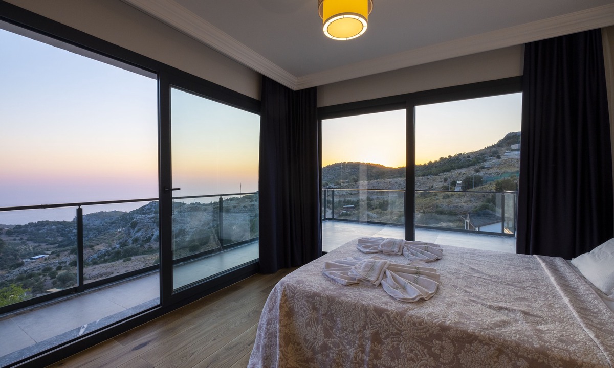 Faralya Villa | Luxury Mansion with a spectacular butterfly valley view