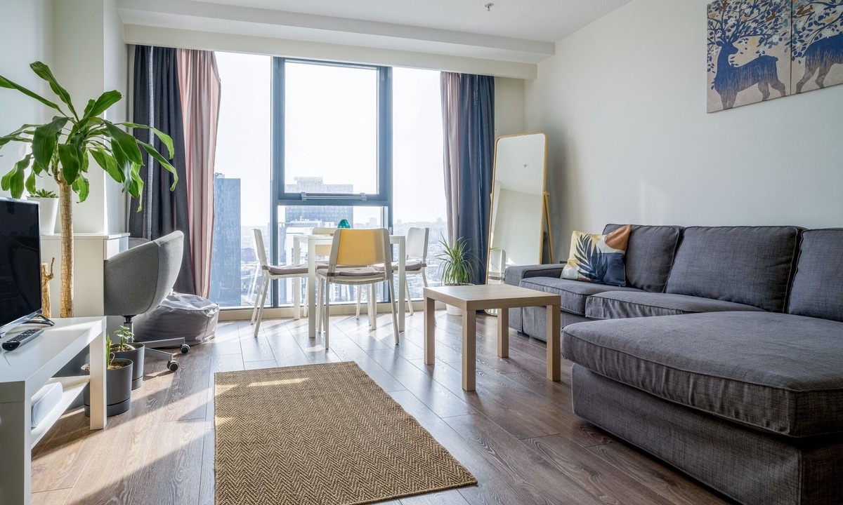 Mahmutbey Apartment | Flat w City View Wall 5 min to Mall of Istanbul