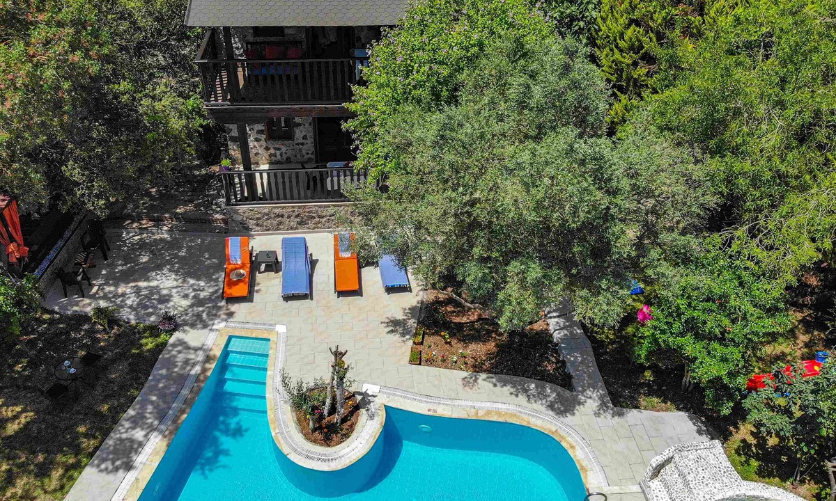 Fethiye Villa | Renovated 2BR Villa W/ Pool - Perfect for Couples Fethiye Villa 1027