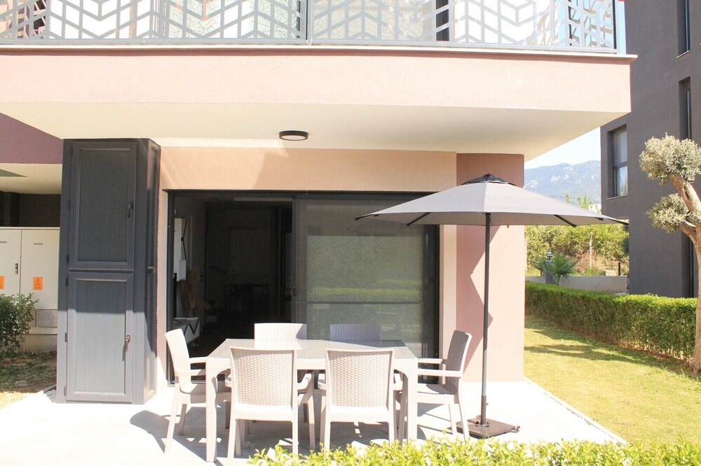Kadnlar Denizi Mahallesi Villa | Adavillas Verda