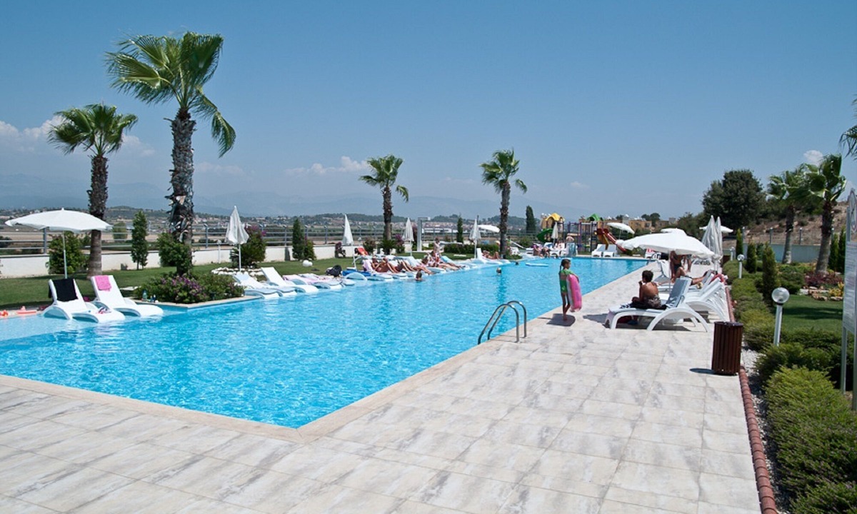 Side Apartment | Babylon 66 ; An outstanding holiday home ticks every box