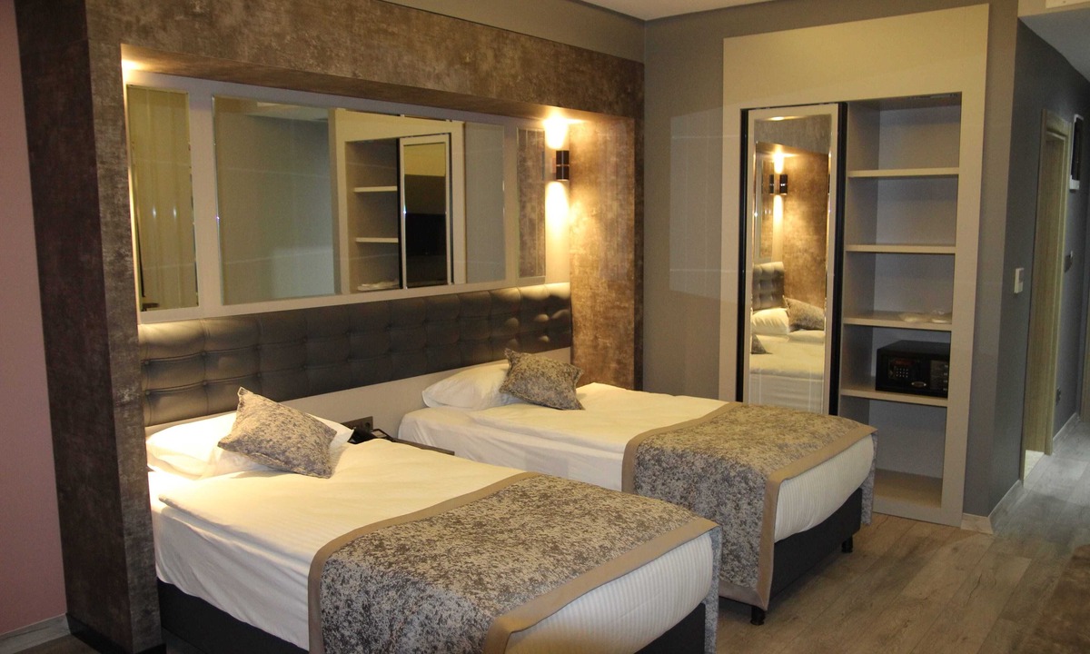 Gokcebey Hotel | Ereza Otel