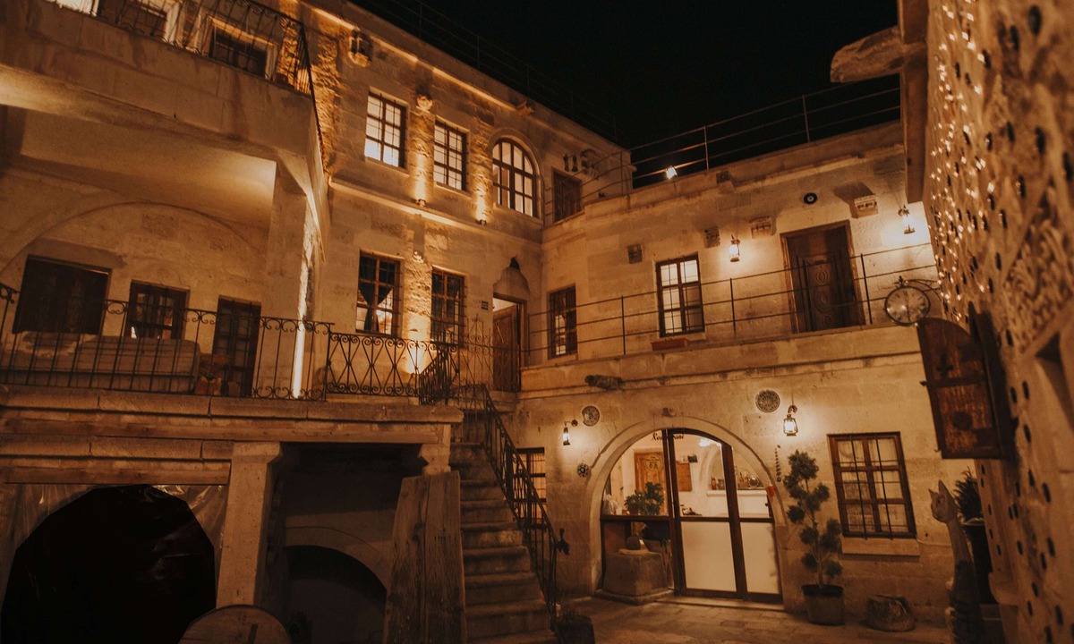 Ortahisar Hotel | Eagle Cave Inn
