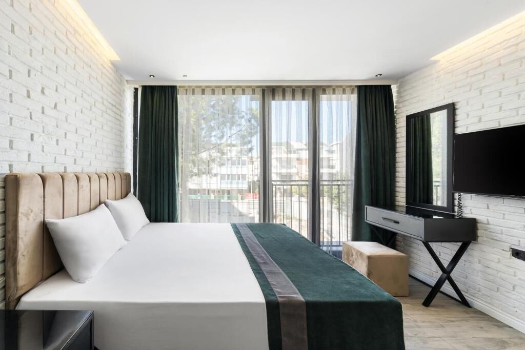 Eski Lara Hotel | Nivasole Lara