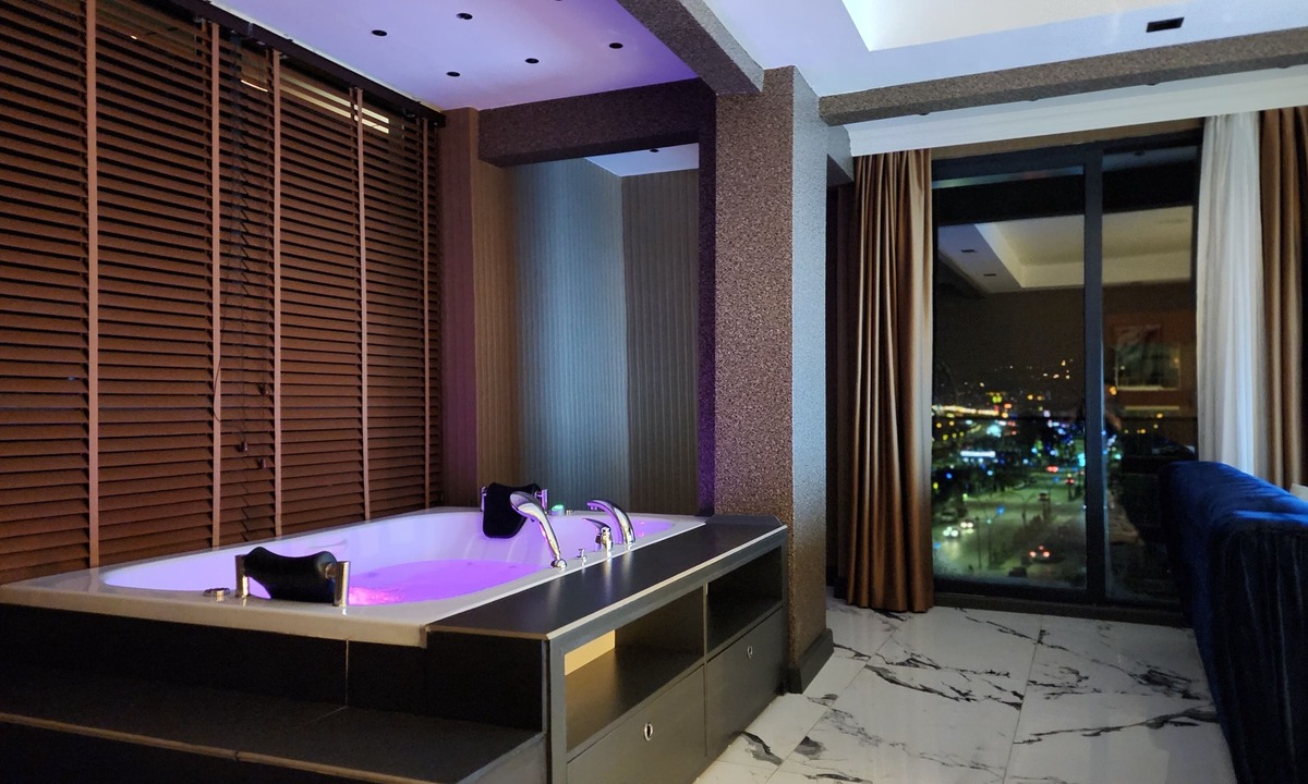 Bulancak Hotel | Ayatoure Hotel