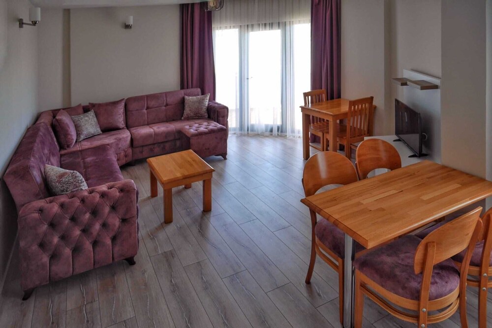 Silifke Apartment | Sunset Empire Apart Otel Taşucu