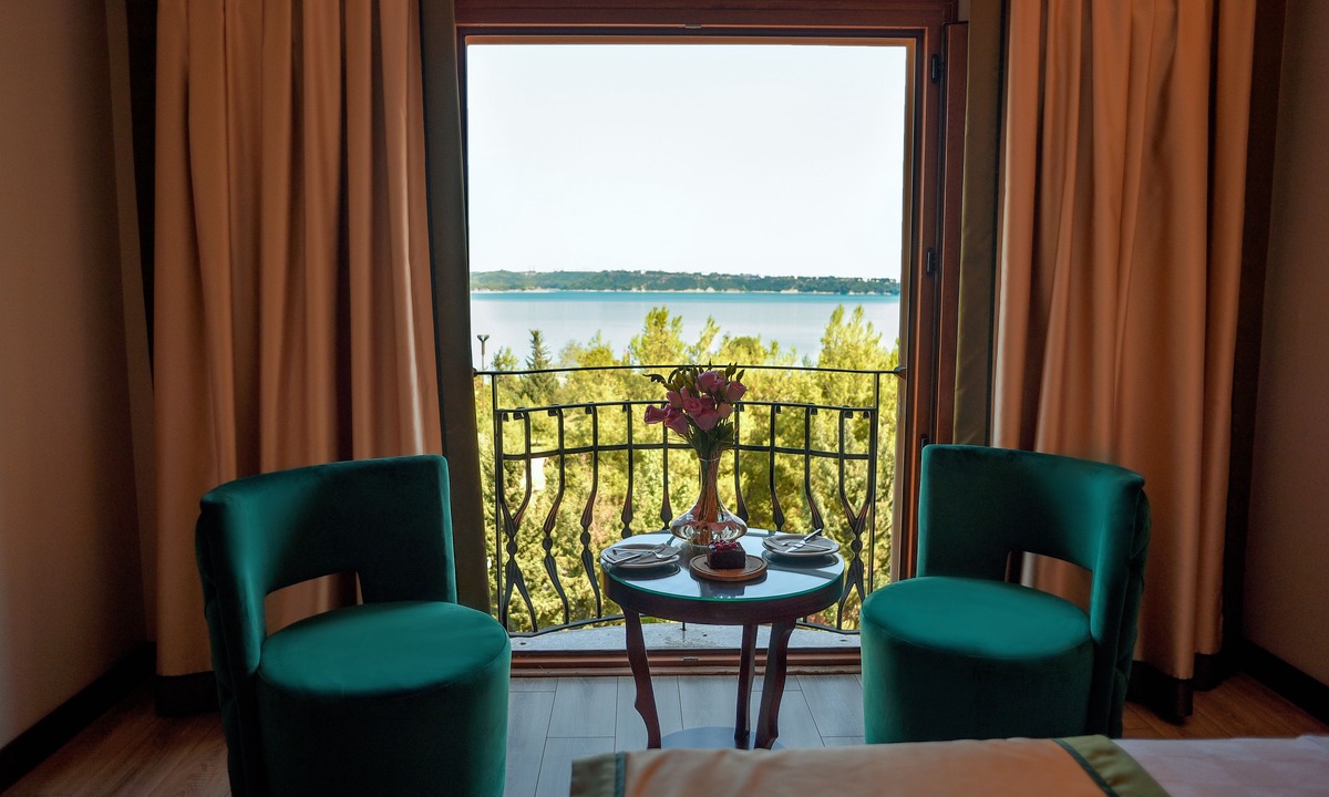 Cukurova Hotel | Golden Lake Hotel