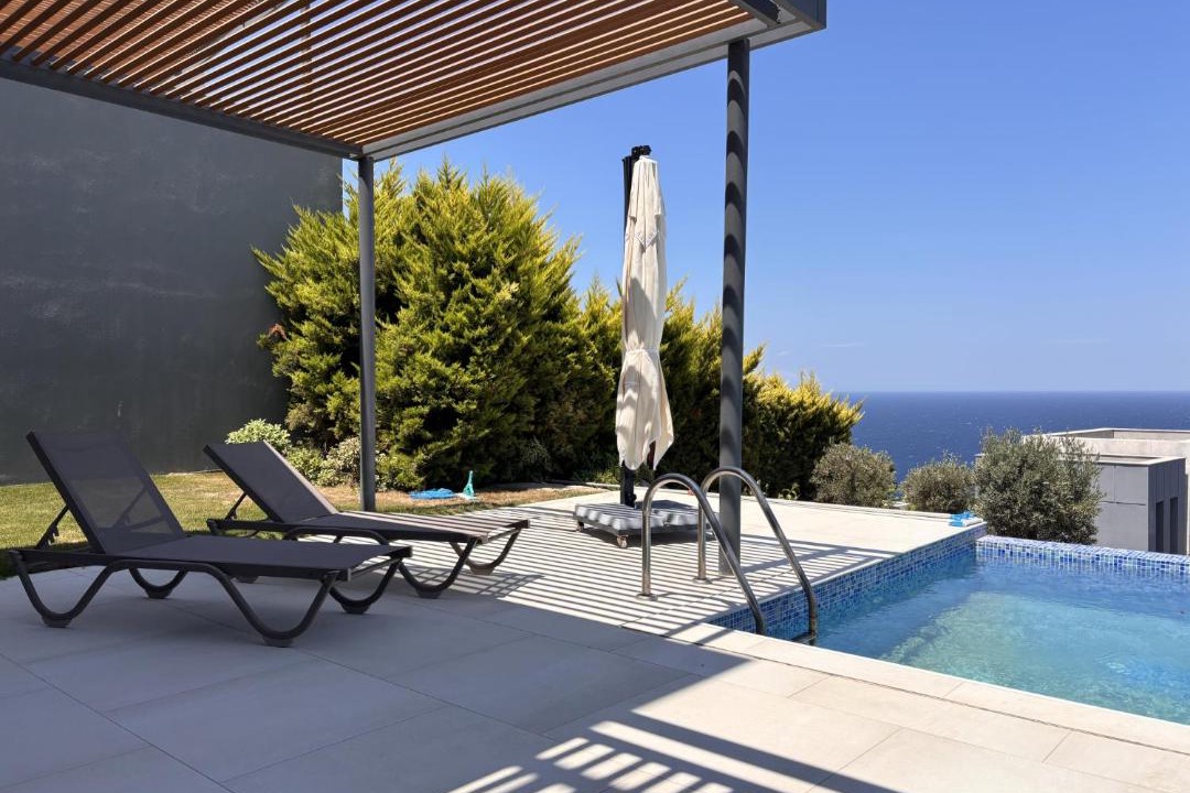 Geris House | Yalıkavak Villa with Pool Garden Sea View