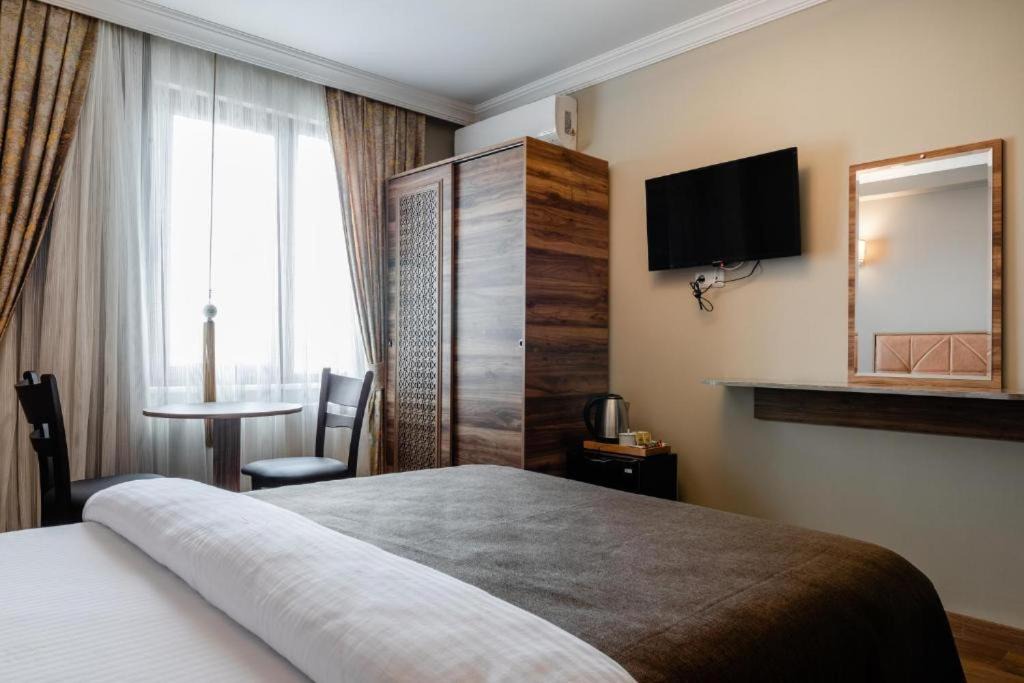 Taksim Hotel | Roza Taksim