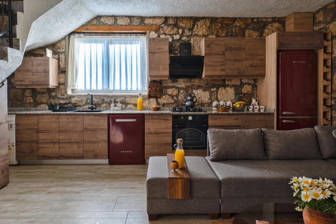 Karaburun Villa | Kösedere Stone Houses