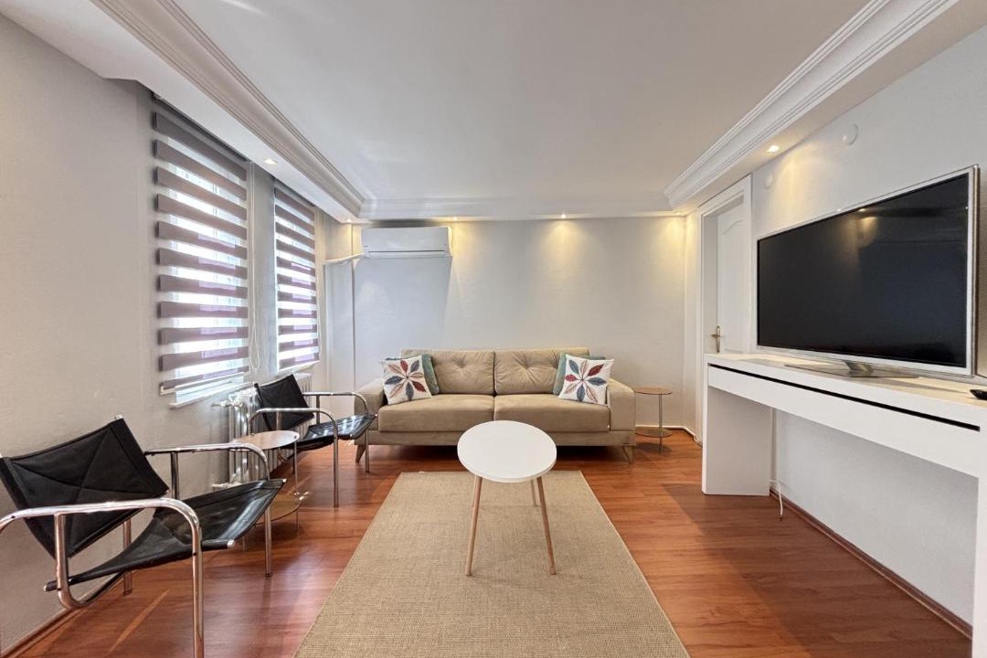 Osmanbey Apartment | Modern Spacious Apartment 5 Min to Metro