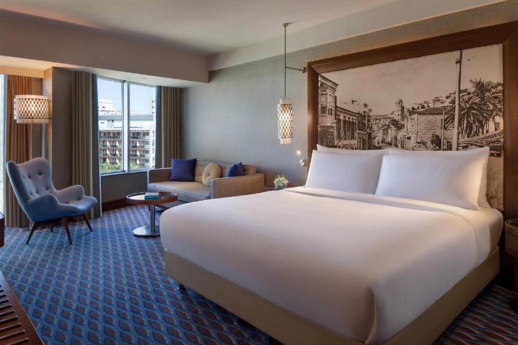 Izmir City Centre Hotel | Renaissance Izmir Hotel
