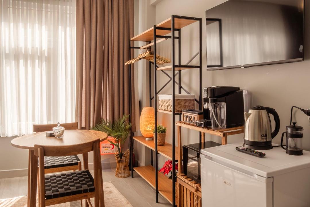 Fatih Apartment | Cozy Home in Historic Istanbul