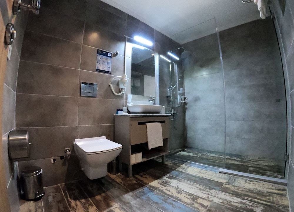 Photo of Bathroom in Eski Lara