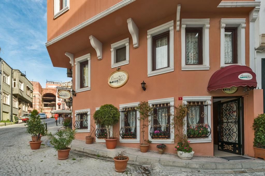 Photo of Buildings in Sultanahmet