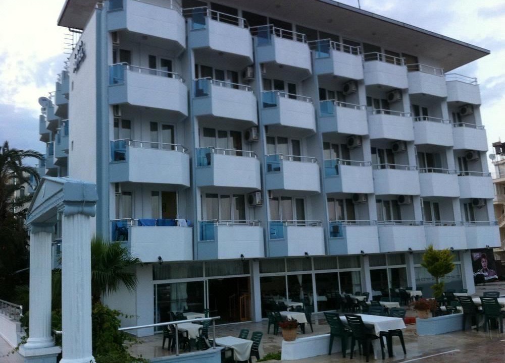 Photo of Buildings in Eski Lara