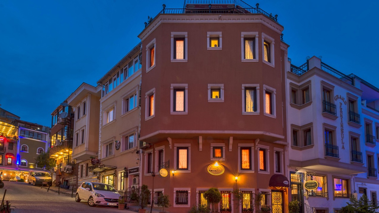 Photo of Buildings in Sultanahmet