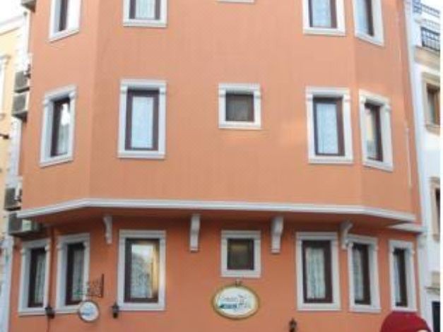 Photo of Buildings in Sultanahmet