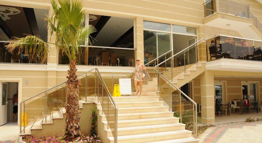Photo of Patio Balcony in Oludeniz City Center