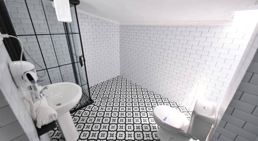 Photo of Bathroom in Oren Mahallesi