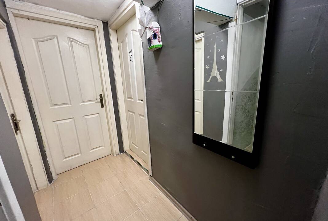 Photo of Bathroom in Zeytinburnu
