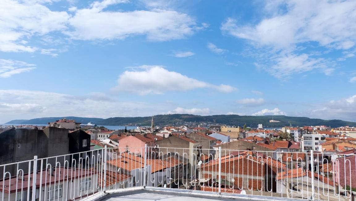 Photo of Buildings in Canakkale