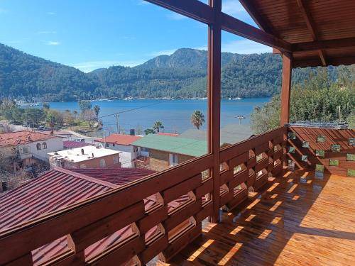 Photo of Patio Balcony in Avlana