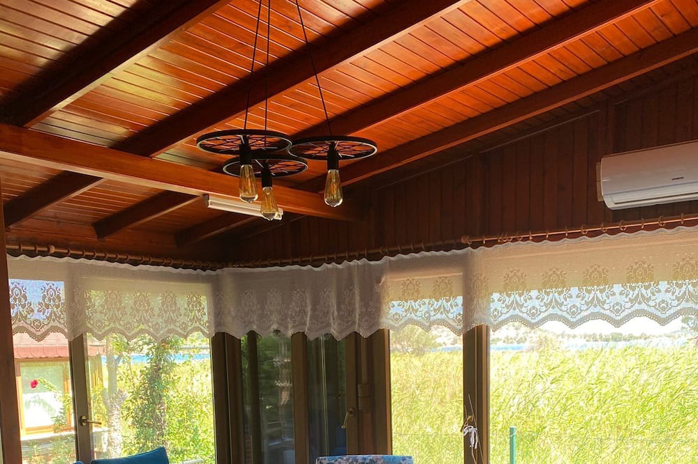 Photo of Livingroom in Bademli