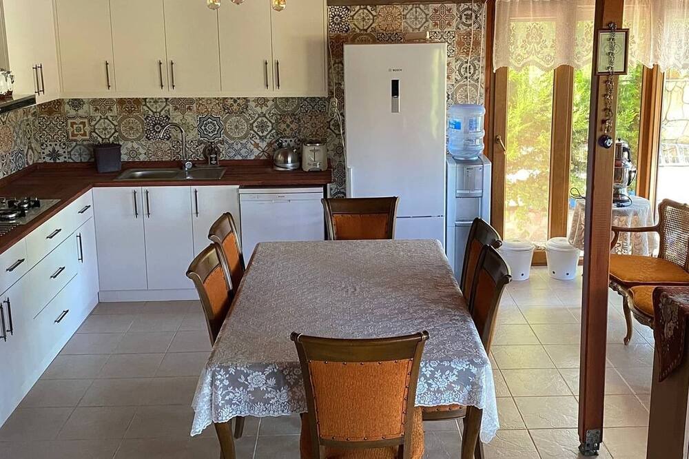 Photo of Kitchen in Bademli