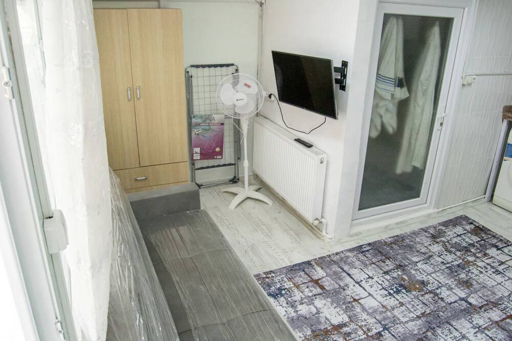 Photo of Bedroom in Zeytinburnu