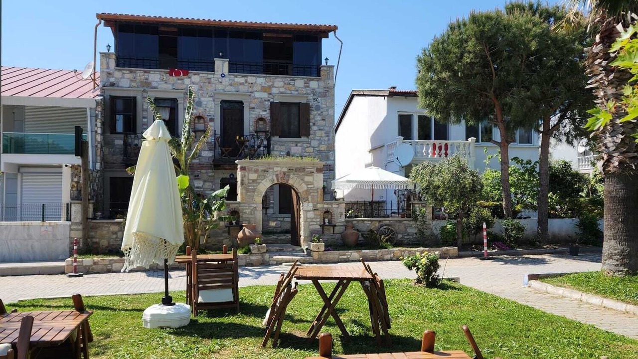 Photo of Outdoor in Yenifoca