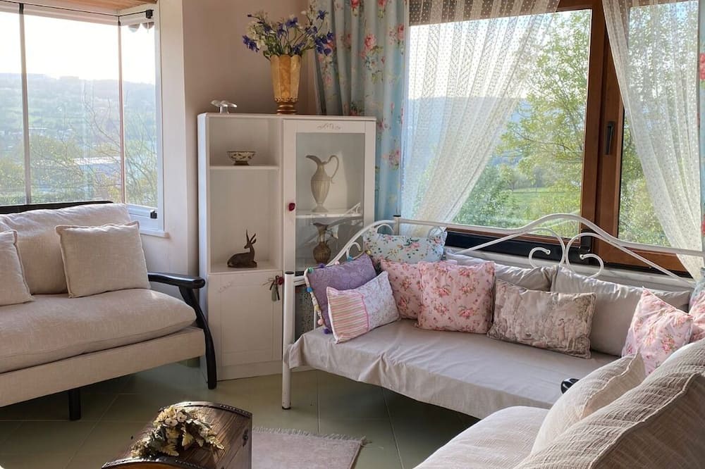 Photo of Livingroom in Dilovasi