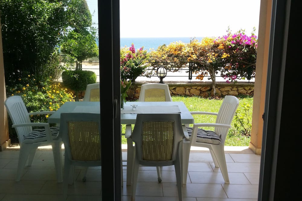 Photo of Patio Balcony in Artikli