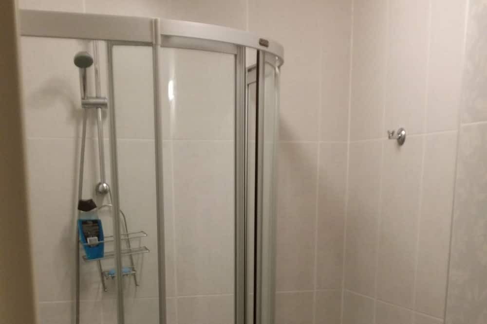 Photo of Bathroom in Artikli