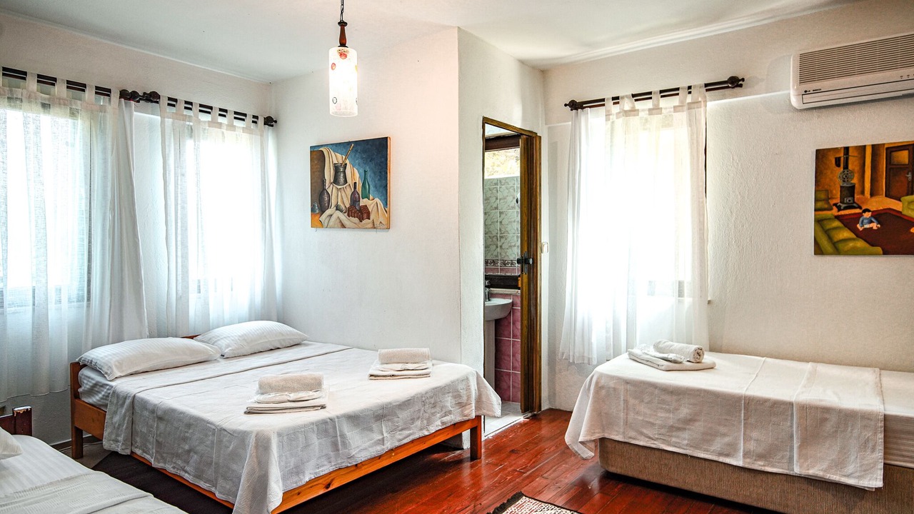 Photo of Bedroom in Bozcaada