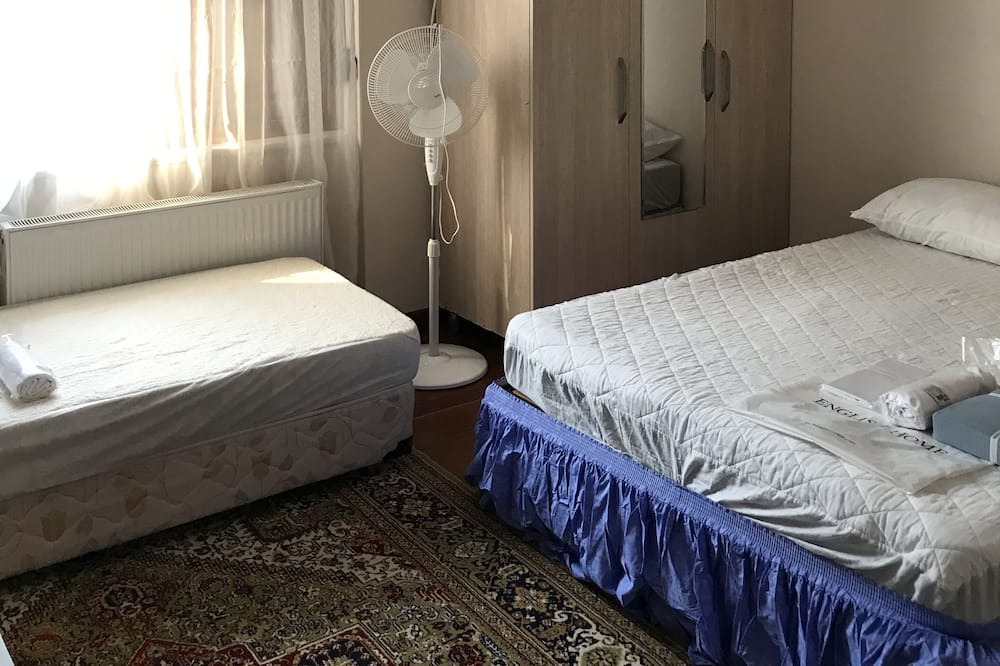 Photo of Bedroom in Icmeler