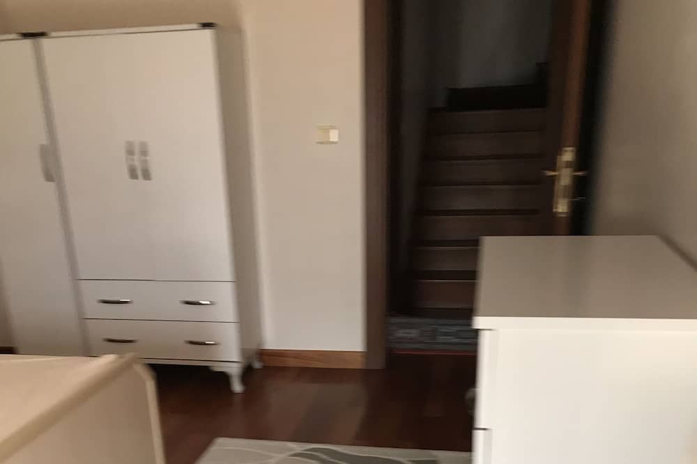 Photo of Bedroom in Icmeler