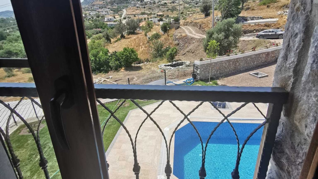 Photo of Outdoor in Avlana
