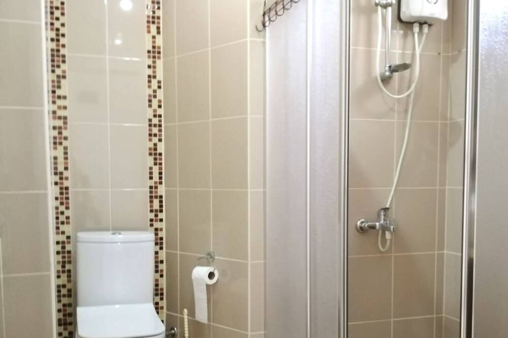 Photo of Bathroom in Lara